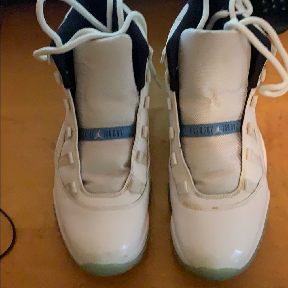 Retro 11 Columbia